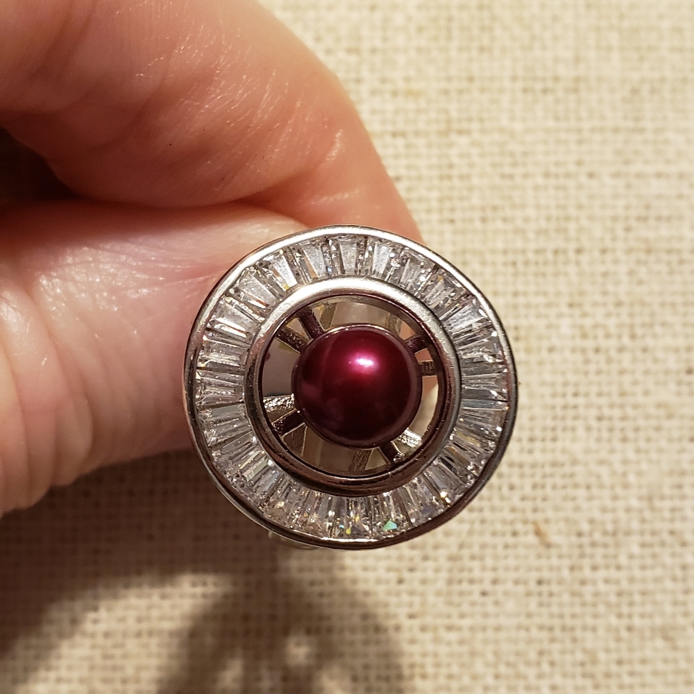Vantel Pearls Showstopper Ring